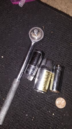 Craftsman spark plugs and rtcht.