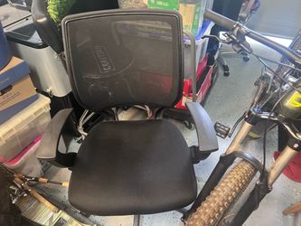 Ergonomic heavy duty mesh office chair