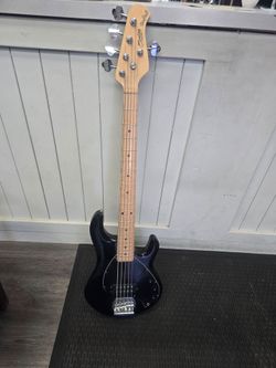 Sterling by Music Man Stingray 5 Bass guitar black