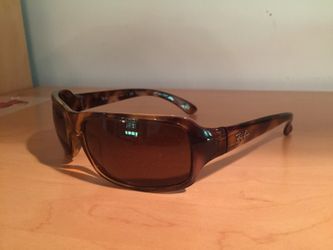 Rayban sunglasses. Perfect condition TRADE?