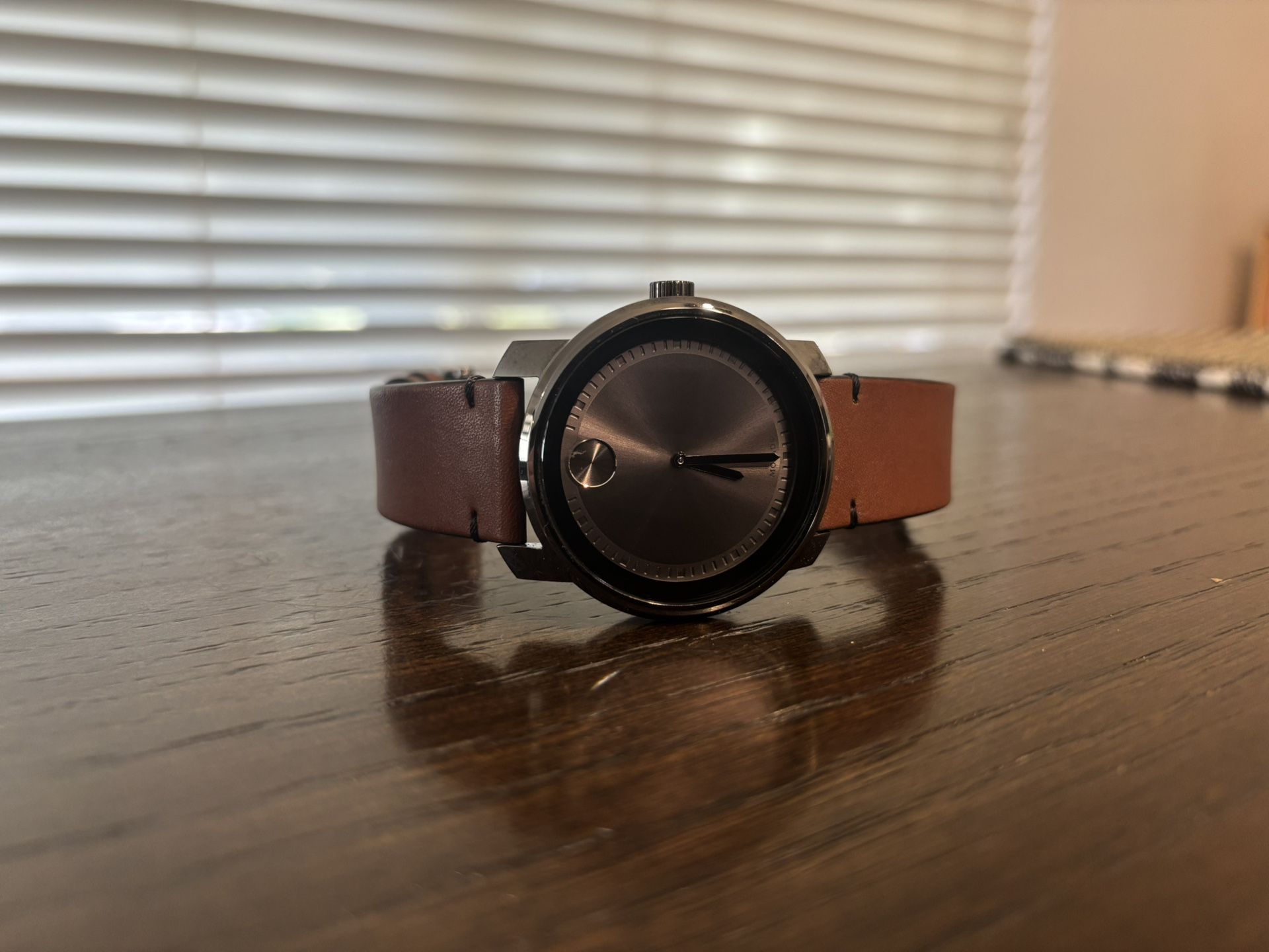 Movado Brown Leather Watch Reloj Cuero
