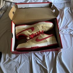 Nike Waffle Dunk V2