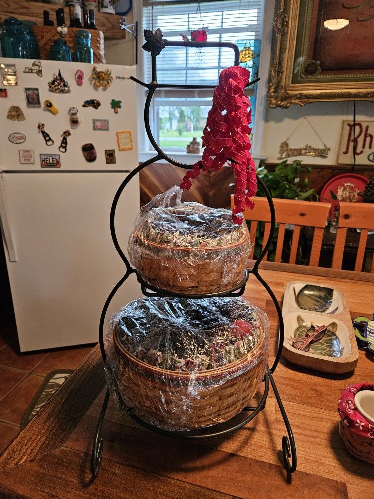 Longaberger Snow Man With Everything