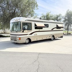 1998 Fleetwood Bounder 30ft 