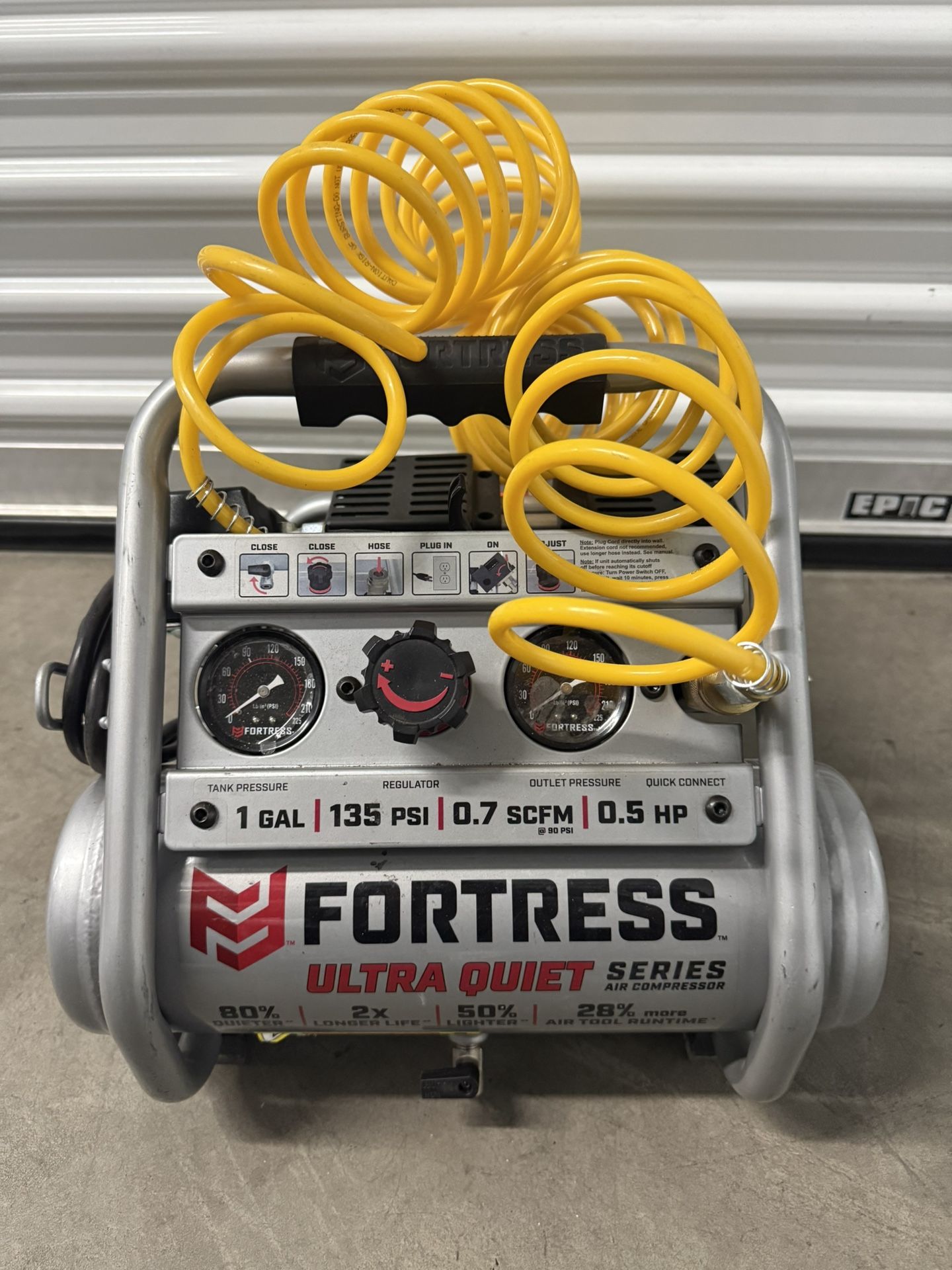 FORTRESS 1 Gallon Air Compressor