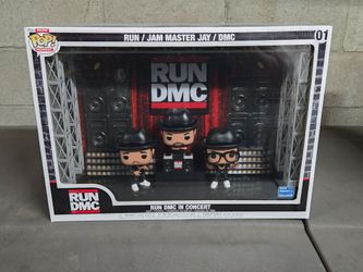 Funko Pop Moment Run DMC In Concert Deluxe Set