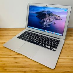 MacBook Air 13” Laptop by Apple🍎Intel Core i7/8GB RAM/256GB⚡️🔥 Comes with Microsoft Office, Logic Pro, Adobe, Final Cut💻 1 Yr Wrnty✅ $0Down Finance