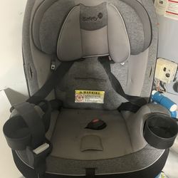 Safety 1st Car seat
