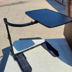 Black Oversize TV Dinner Tray Laptop Table w/ 360° Swivel Adjustable Arm Desk