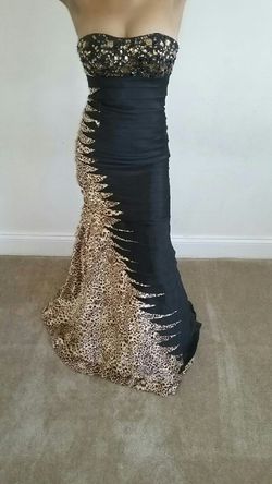 Beaded Formal Prom or Ball Gown Size 2/4