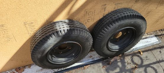 Trailer Wheels. Tires And Rims