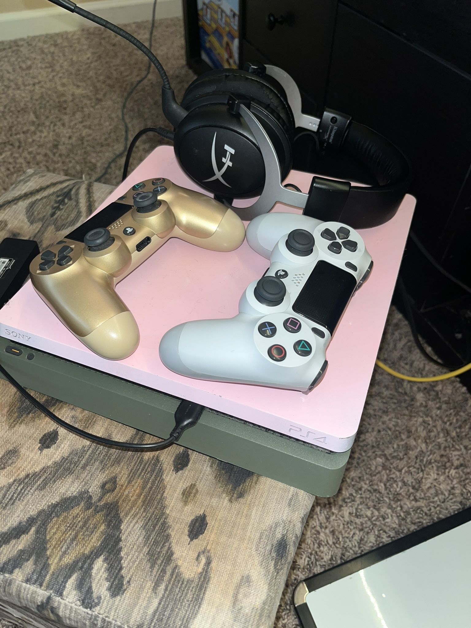 PS4