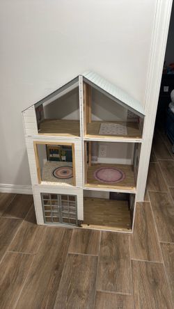 Dollhouse 🏡