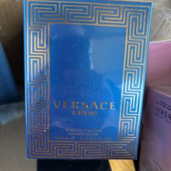 *Men & Women’s Perfume*