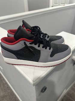 Authentic Air Jordan 1 Low Men’s Sz13