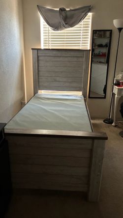 Wooden twin bed