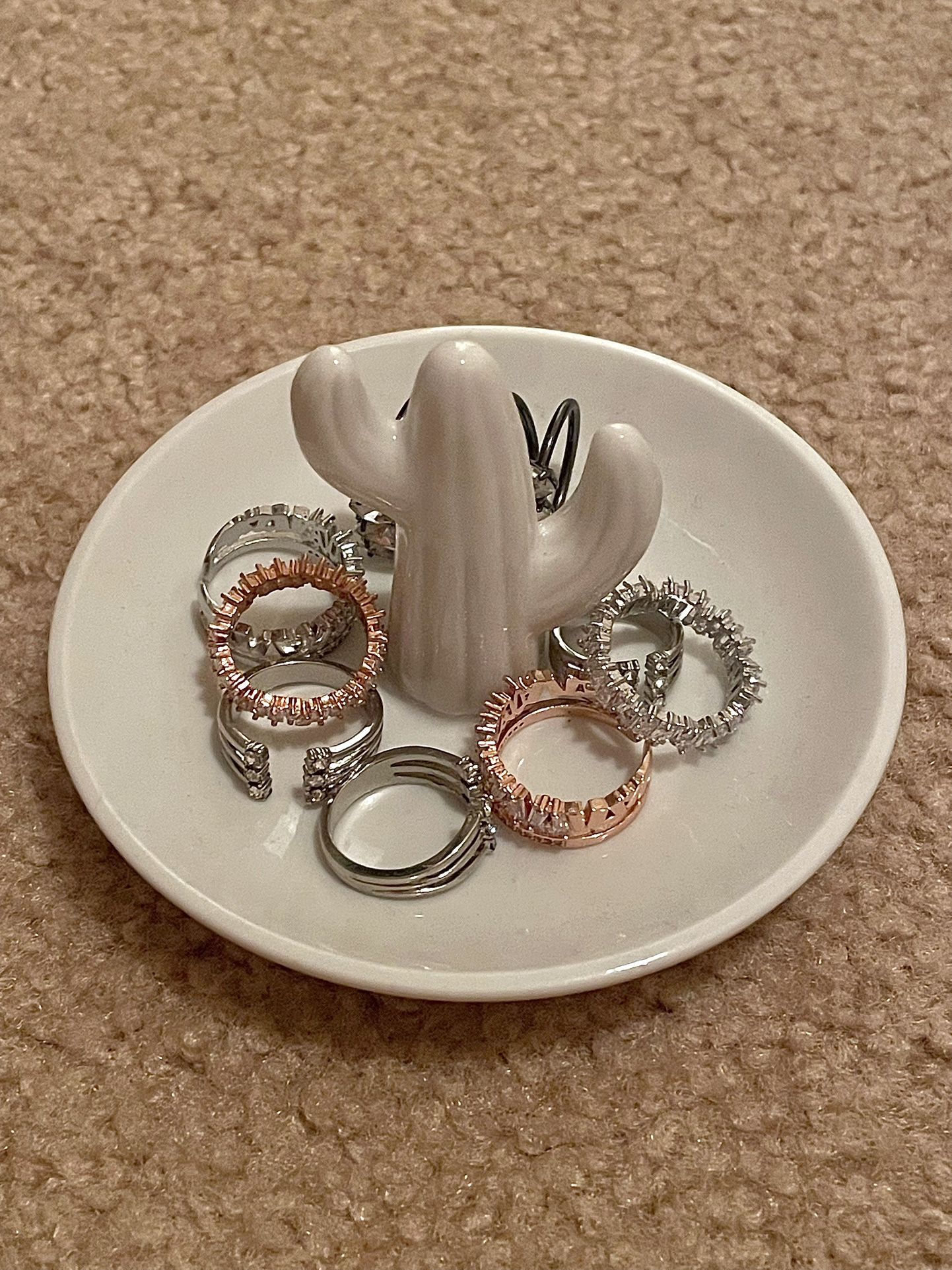 Huge Lof Of Rings + Ring Holder Set