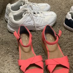 5 Pairs Of Women Shoes Size 9