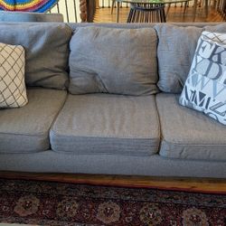 Couch/ pullups mattress (sleeper sofa)