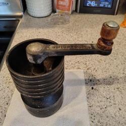 Vintage Salter Cast Iron Coffee Grinder Made In England 
