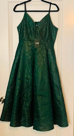 Emerald Green Spaghetti Straps Midi Dress NWT size Medium