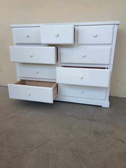 9 drawer white pine