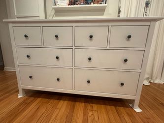 Dresser Hemnes 8-Drawer