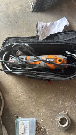 John Max, rigid multitool