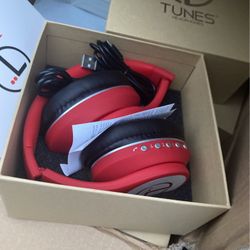 Tune headphones