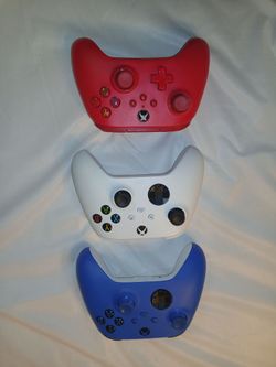 Xbox Controllers + headset lot of 3