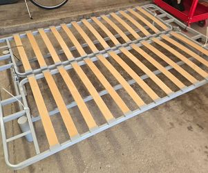 Futon frame
