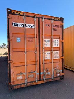 Storage shipping containers, local yard located In Hesperia