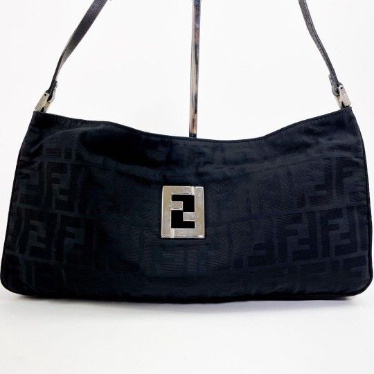 FENDI FENDI Zucca Pattern Shoulder Bag FF Hardware Black Storage Bag 