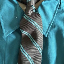 Dockers long  sleeve button up dress shirt youth size 14 teal