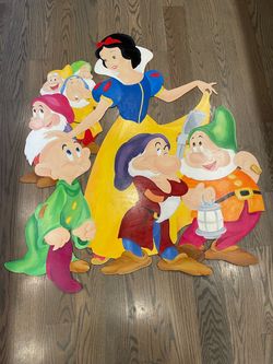 Disney wall decor great quality