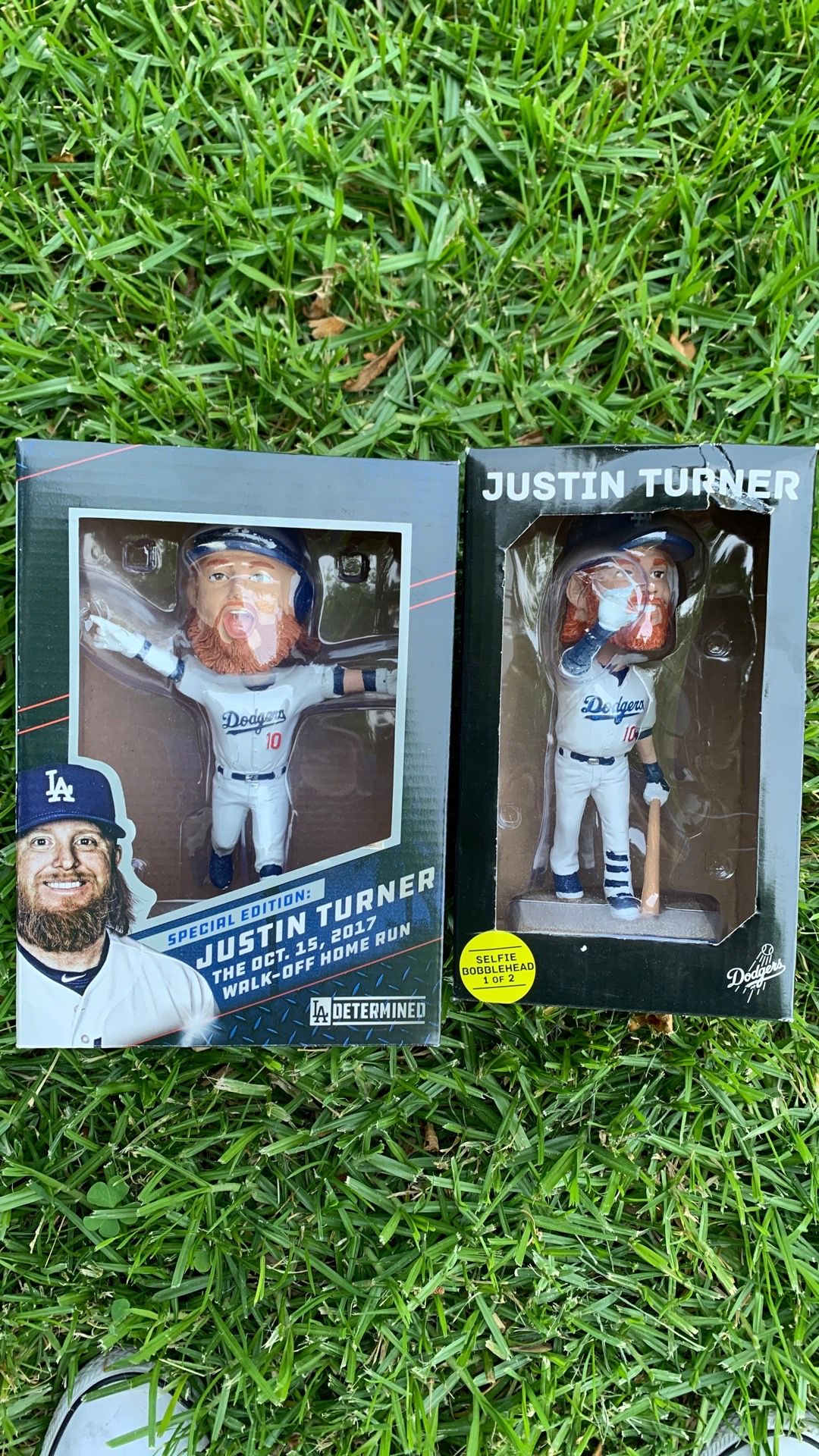Dodger bobble head