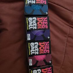 Needoh Fuzz Ball flower