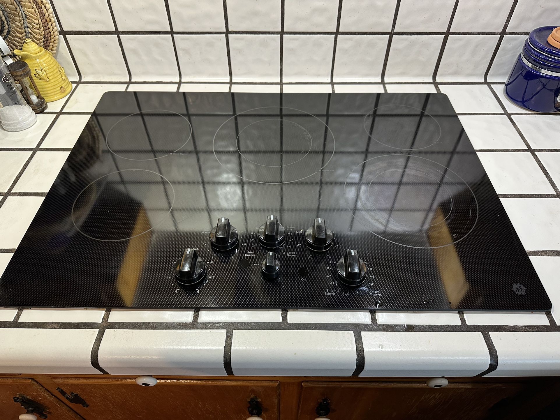 GE Electric Cooktop Excellent Condition
