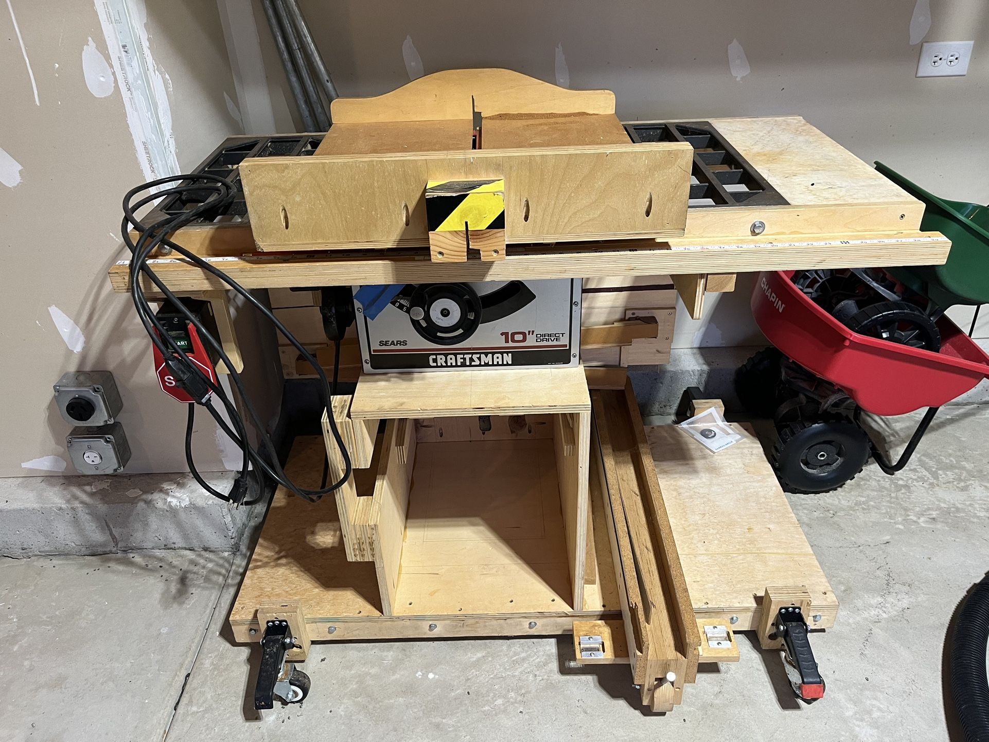 Craftsman 10” Table Saw On Wheels