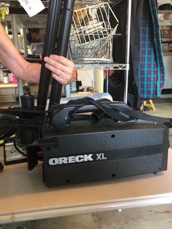 Portable car vacuum