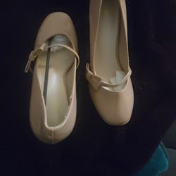 Beige Beautiful Shoes/heels
