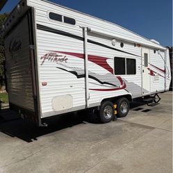 2006 Toy Hauler