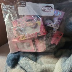 Bag Of False Eyelashes (Most New In Box)