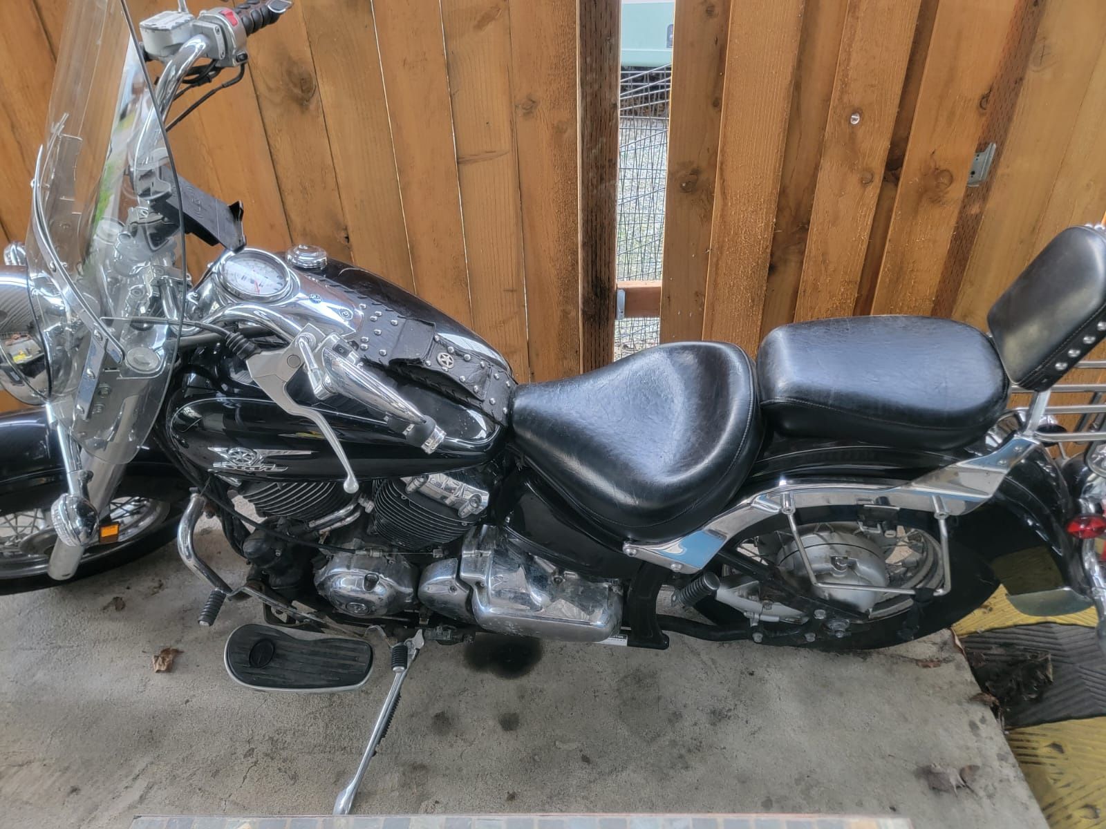 2006 Yamaha v stark classic V stark