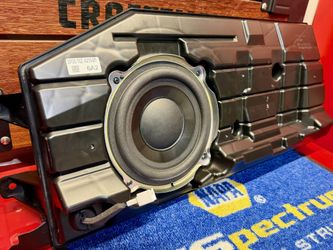 2016 - 2026 Honda Ridgeline Subwoofer