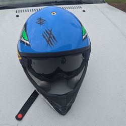 Dot. MotoCross Helment ,Small 49=50