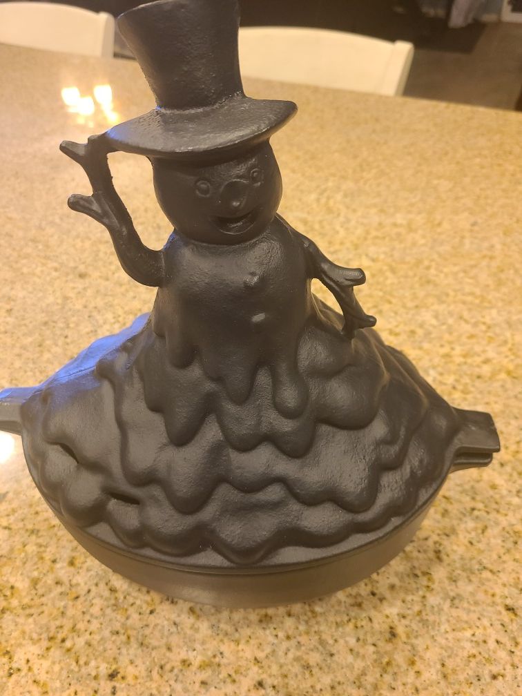 Melting Snowman Cast Iron Wood Stove Steamer