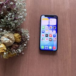 iPhone 12 mini Good Battery ( Unlocked ) 64gb Black color