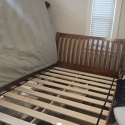 Queen Bedframe