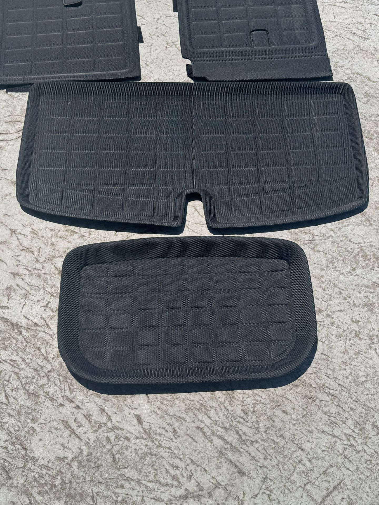 Tesla model Y 5/7 Seater Floor Mats